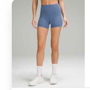 LULULEMON | Wunder Train High-rise short 4” - Oasis Blue - size 4